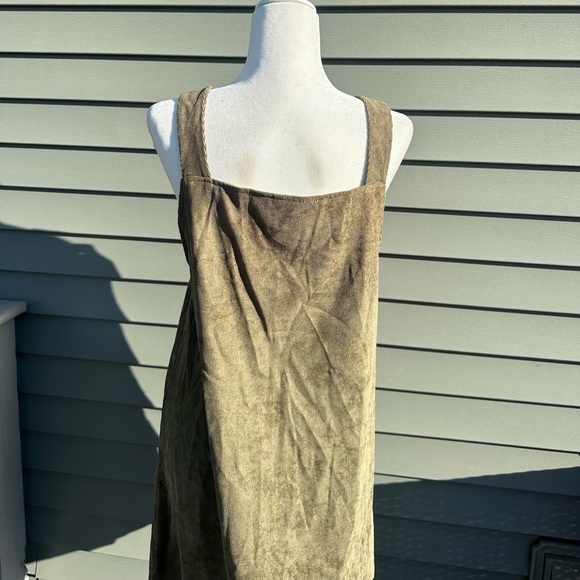 Green Midi Dress Size M - Picture 4 of 7